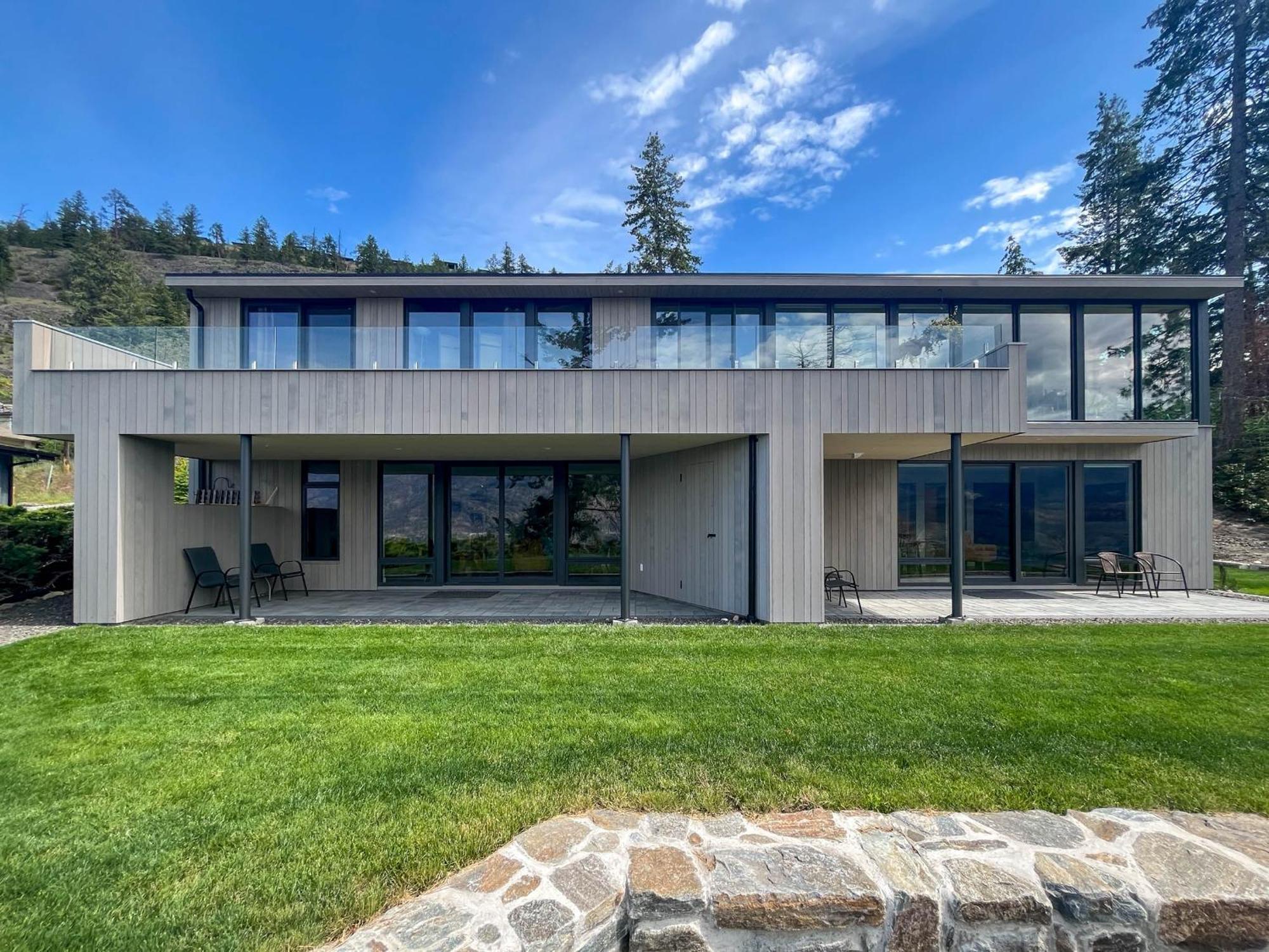 Kelowfornia Lakeview Retreat ケロウナ エクステリア 写真