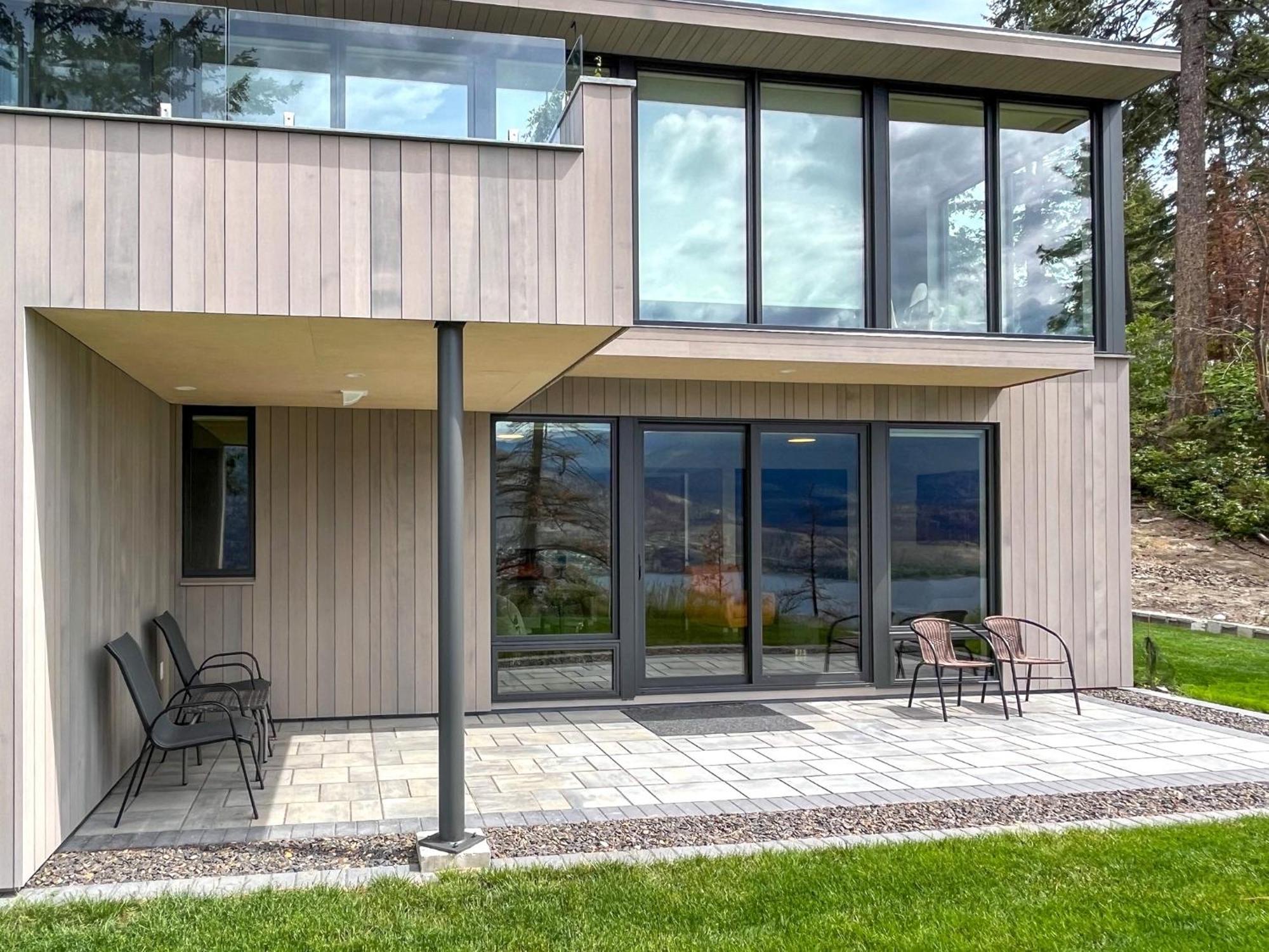 Kelowfornia Lakeview Retreat ケロウナ エクステリア 写真