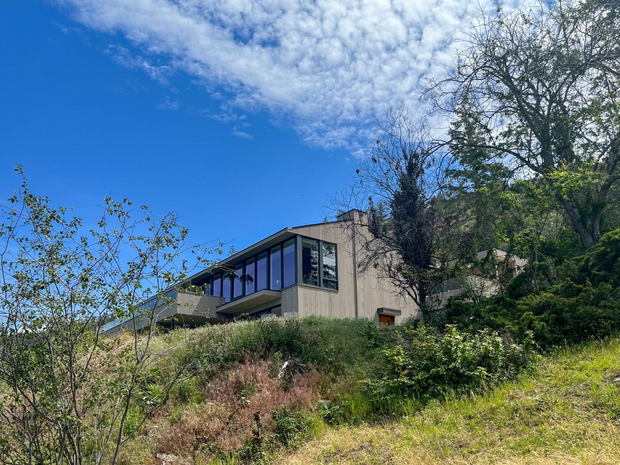 Kelowfornia Lakeview Retreat ケロウナ エクステリア 写真